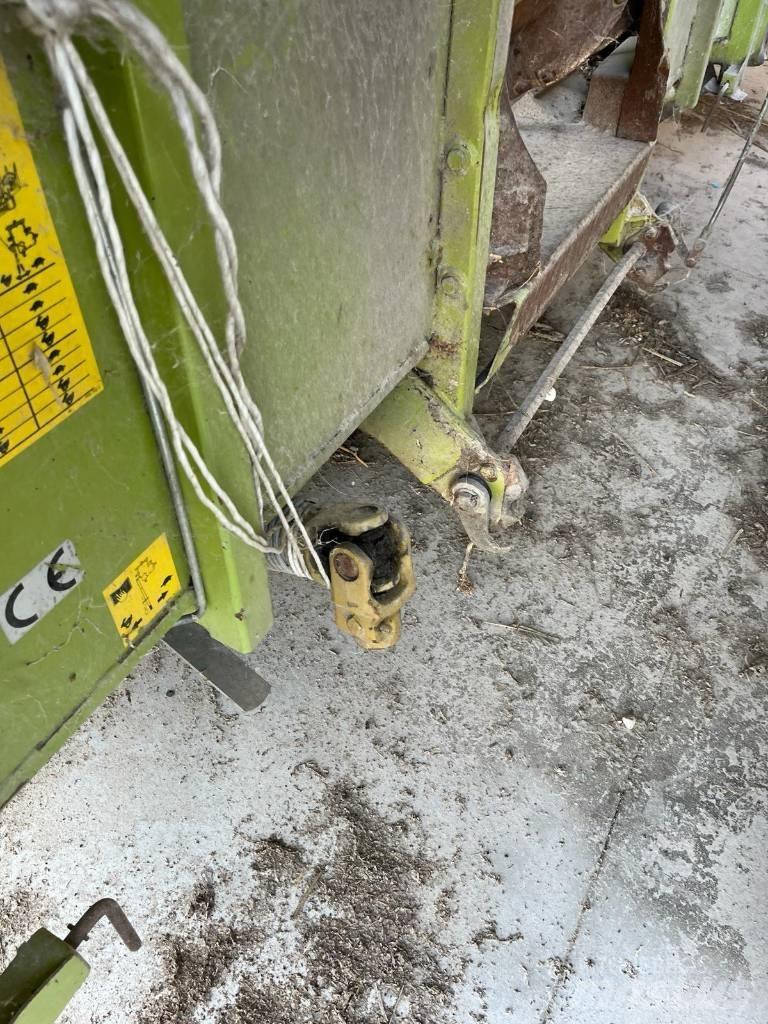 CLAAS RU 600 Trince semoventi