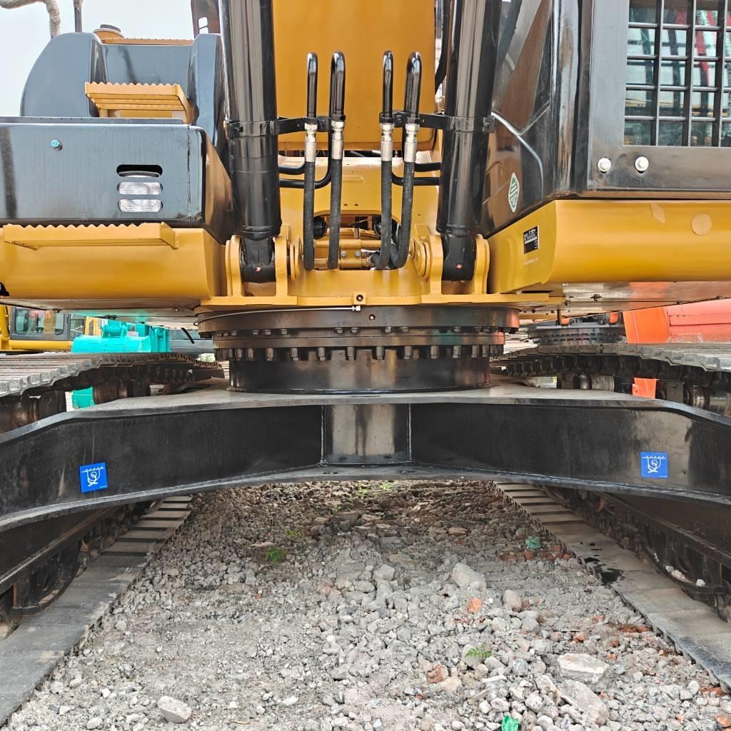 CAT 323D Escavatori cingolati