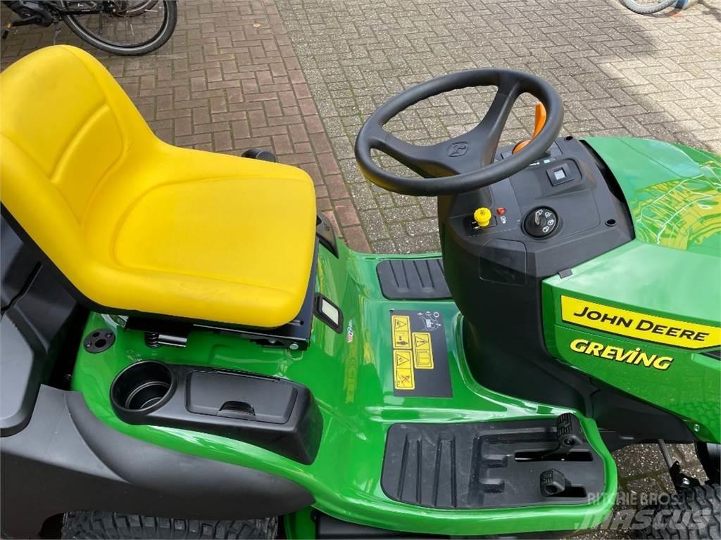 John Deere X167R Falciatrici