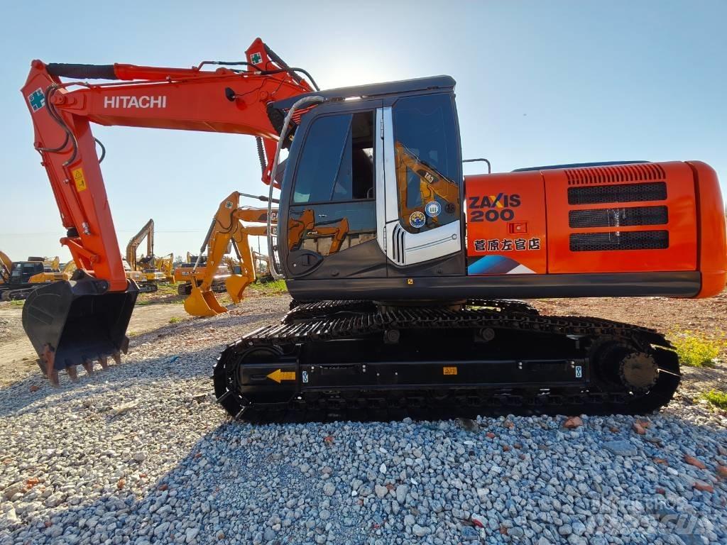 Hitachi ZX 200 Escavatori cingolati