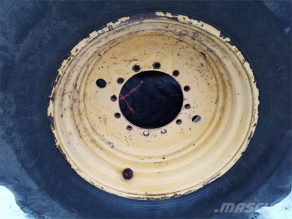 Rottne H20 20x34 Pneumatici, ruote e cerchioni