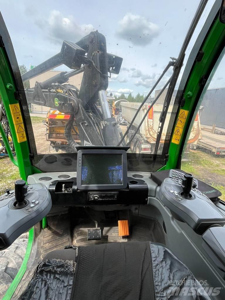 John Deere 1070E Abbattitrici, Disboscatrici