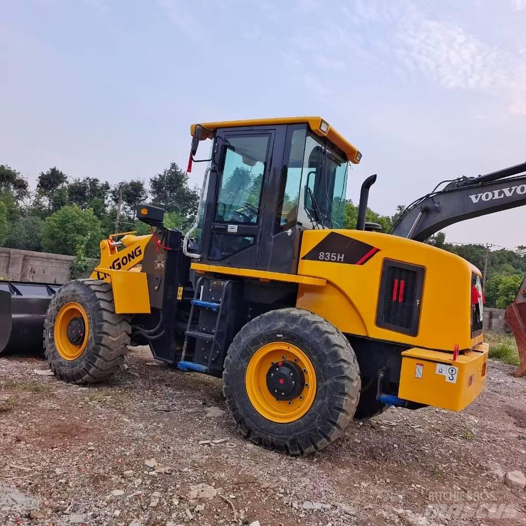 LiuGong 835H Pale gommate