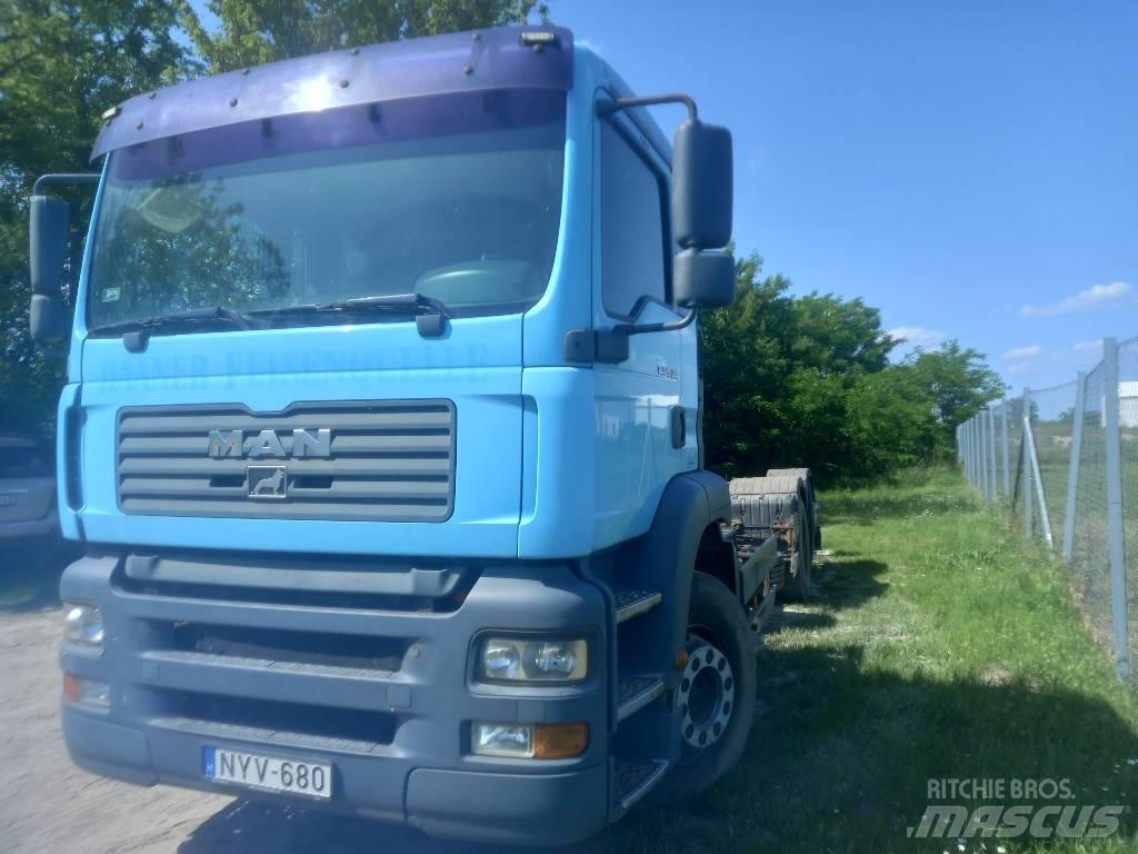 MAN 26.363 FNLC Autocabinati