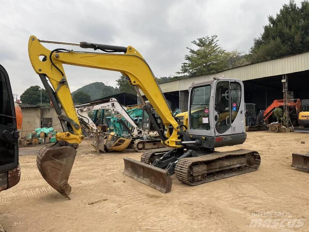 Wacker Neuson 8003 Escavatori medi 7t - 12t