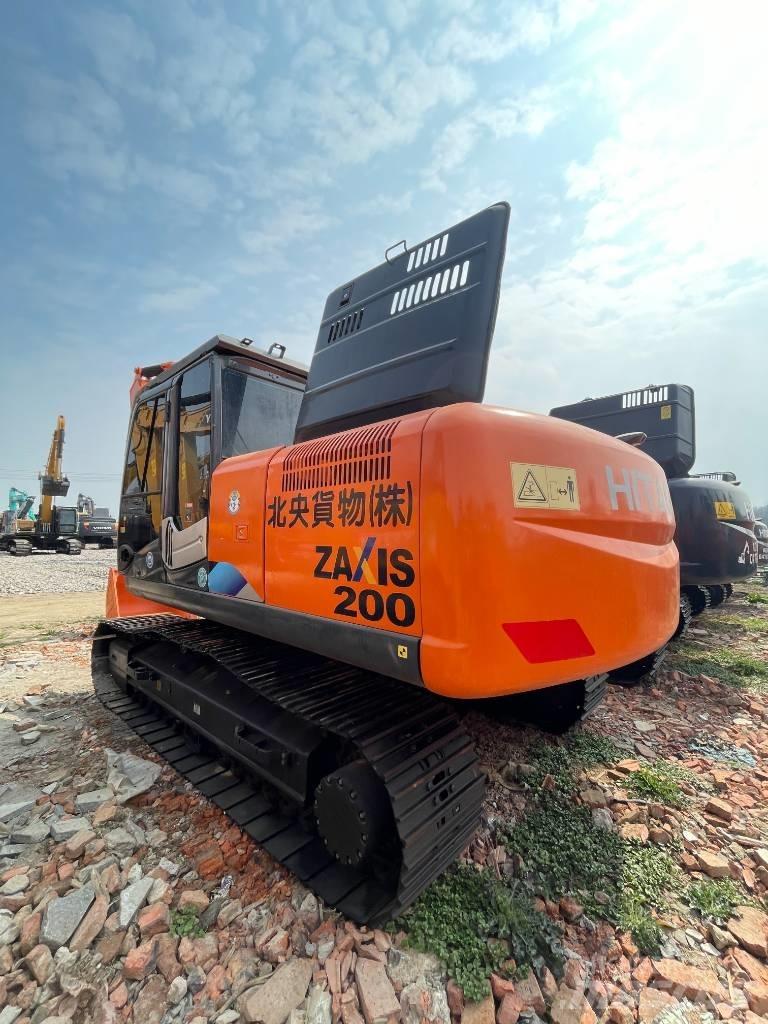Hitachi ZX 200 Escavatori cingolati