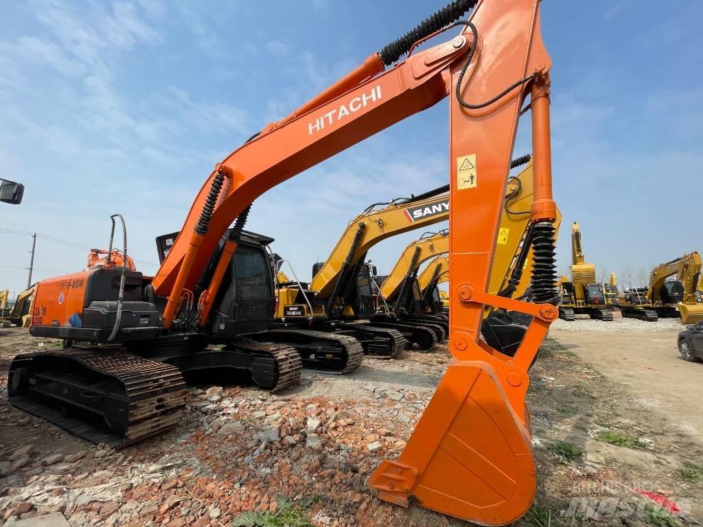 Hitachi ZX 200 Escavatori cingolati