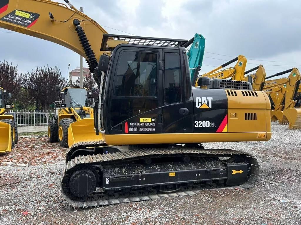 CAT 320 D Escavatori cingolati
