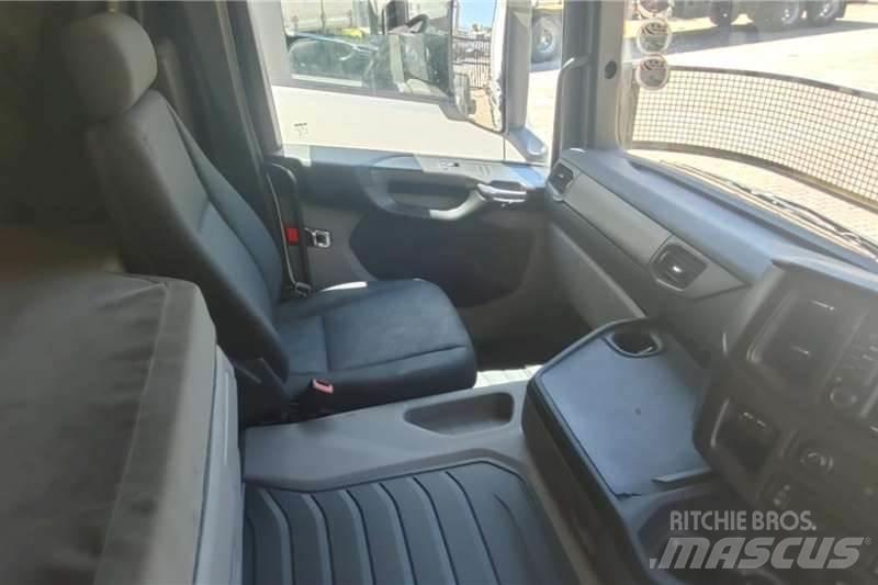 Scania G460 Camion altro