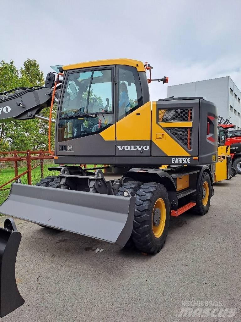 Volvo EWR150E Escavatori gommati