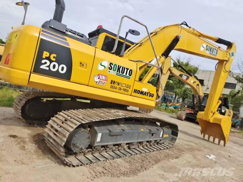 Komatsu PC 200-8 Escavatori cingolati
