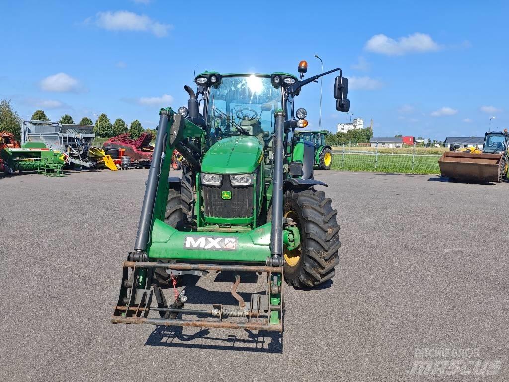 John Deere 5115 R Trattori