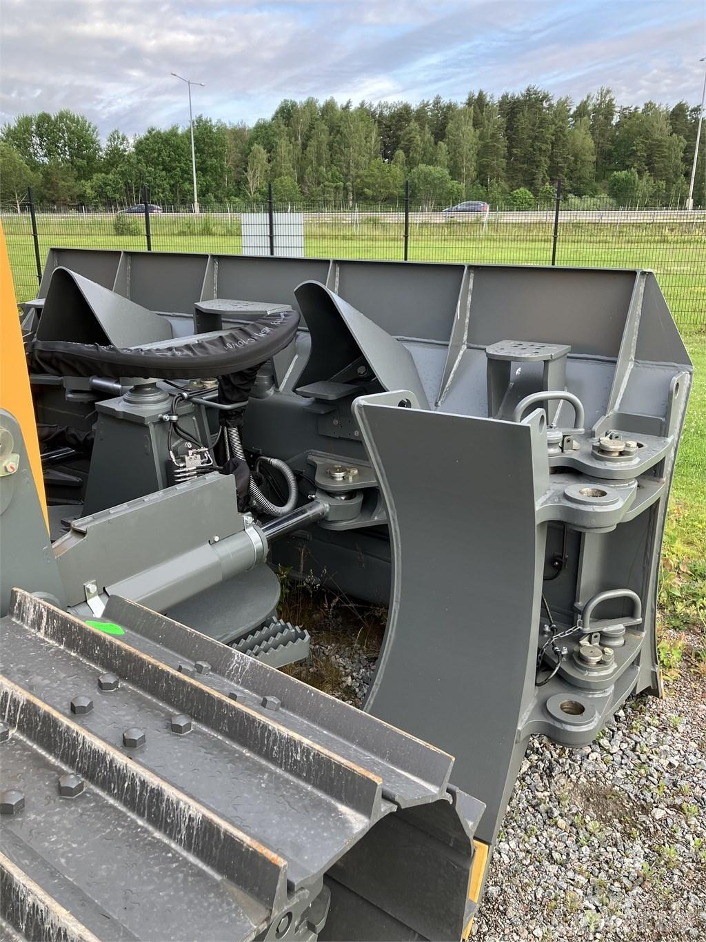 Liebherr PR 726 Dozer cingolati