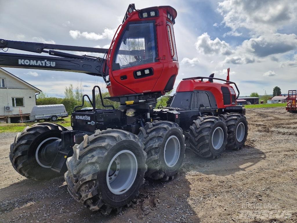 Komatsu 931 XC Abbattitrici, Disboscatrici