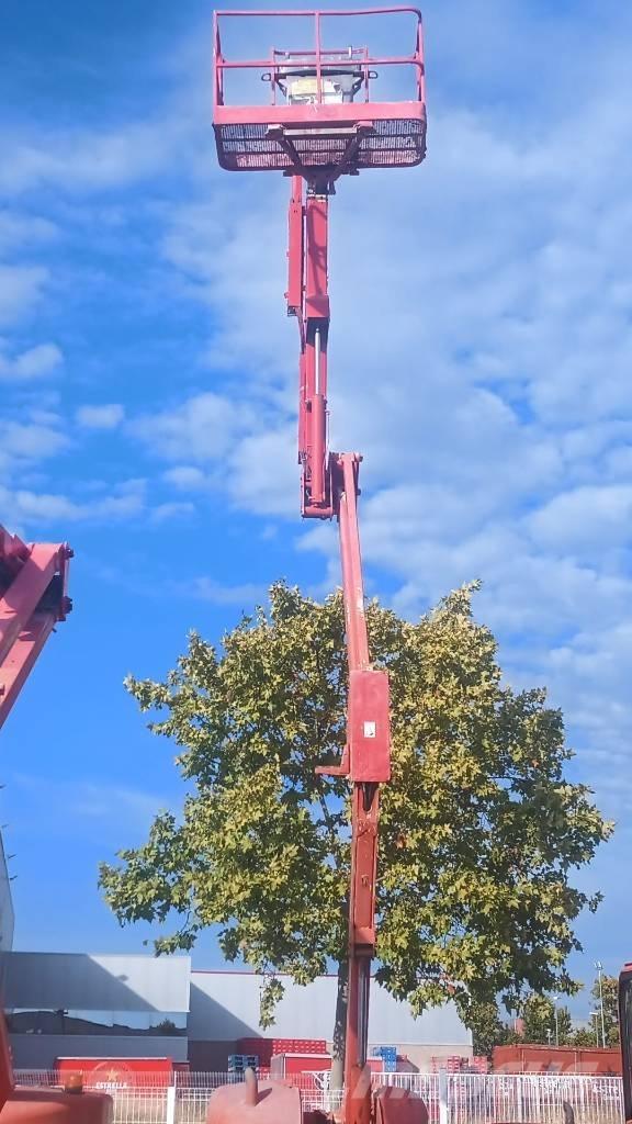JLG 450 AJS II Piattaforme a braccio articolato