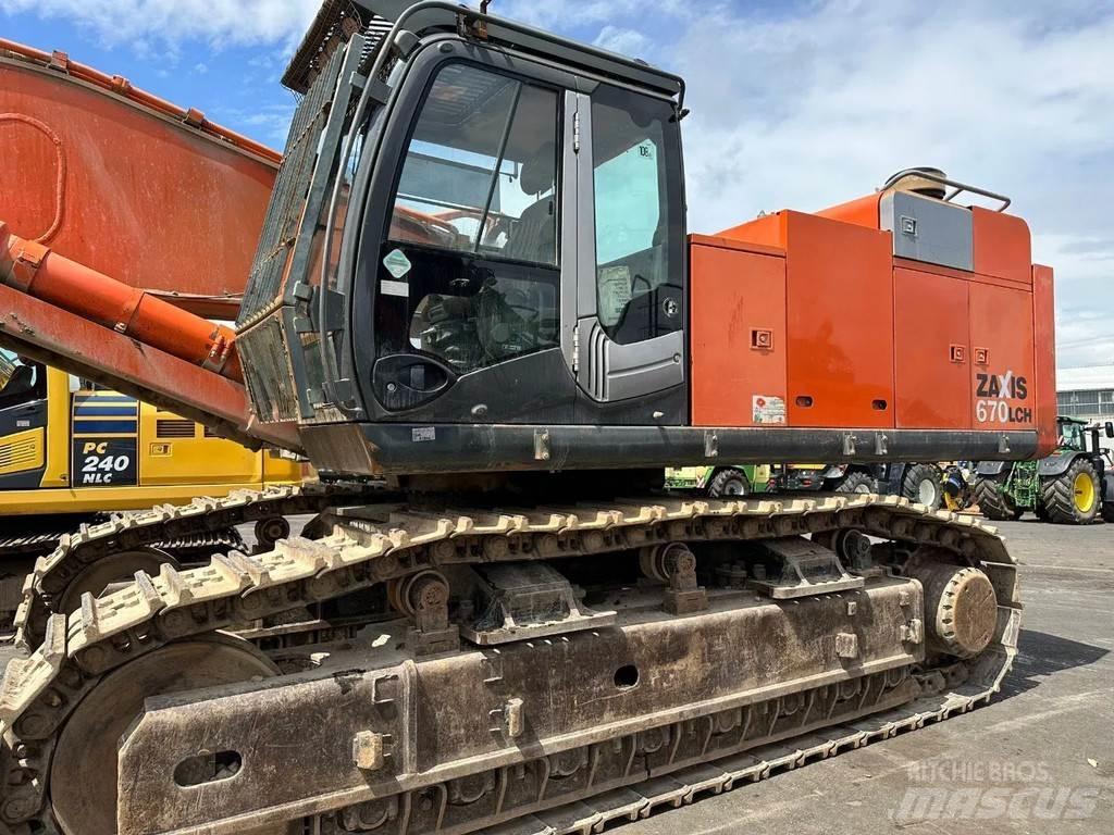Hitachi ZX670CH-3 Escavatori cingolati