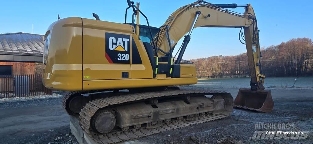CAT 320 Escavatori cingolati