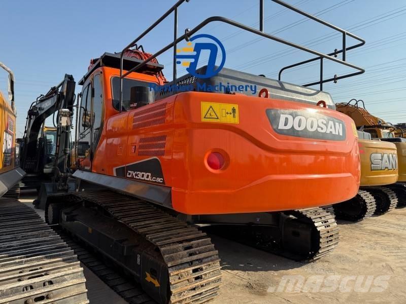 Doosan DX 300LC-9C Escavatori cingolati