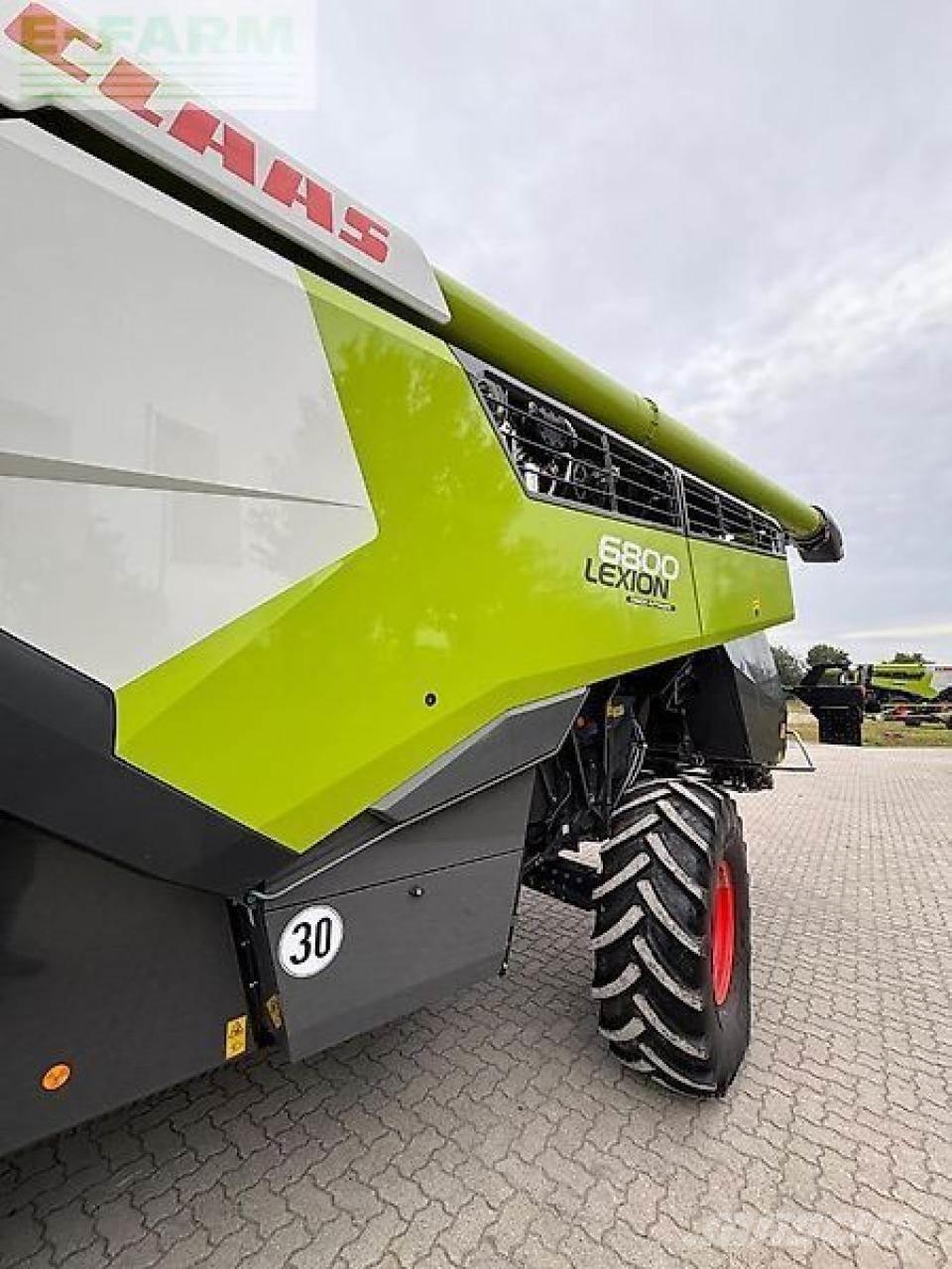 CLAAS lexion 6800 Mietitrebbiatrici