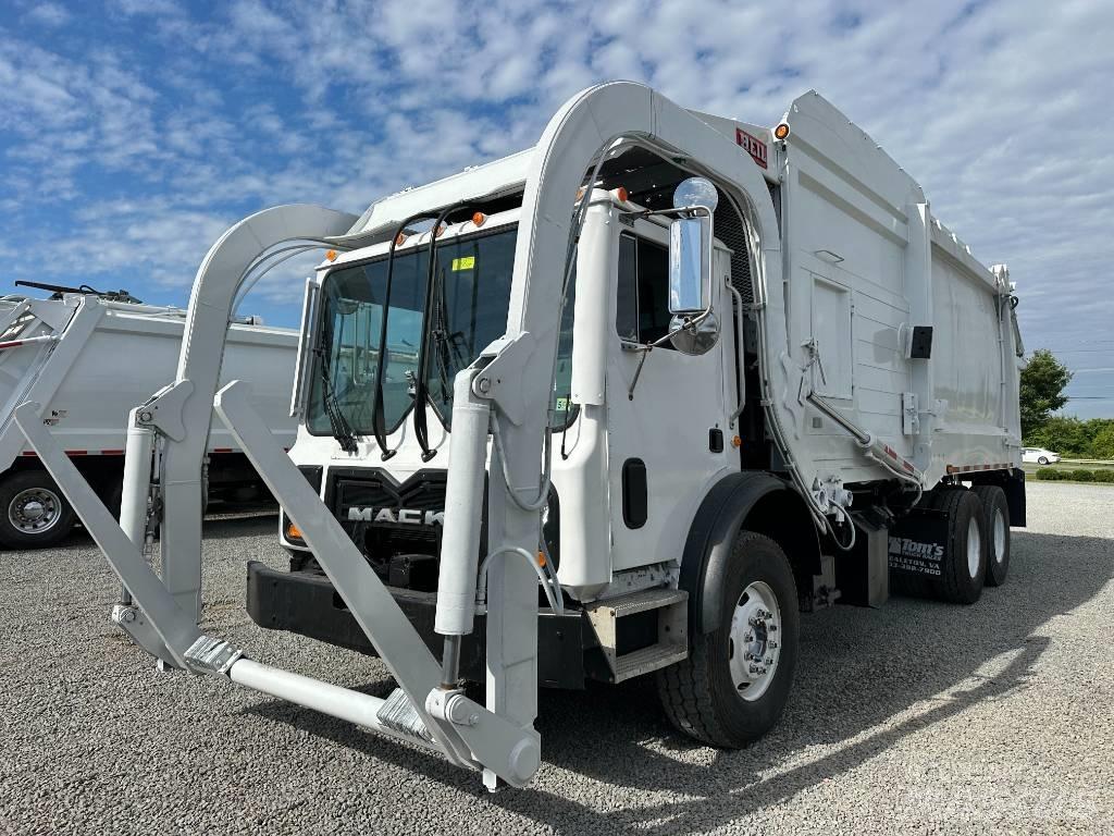 Mack MRU613 Camion dei rifiuti