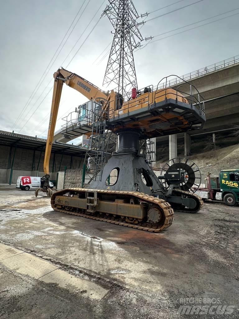 Liebherr ER 954C Movimentazione rifiuti