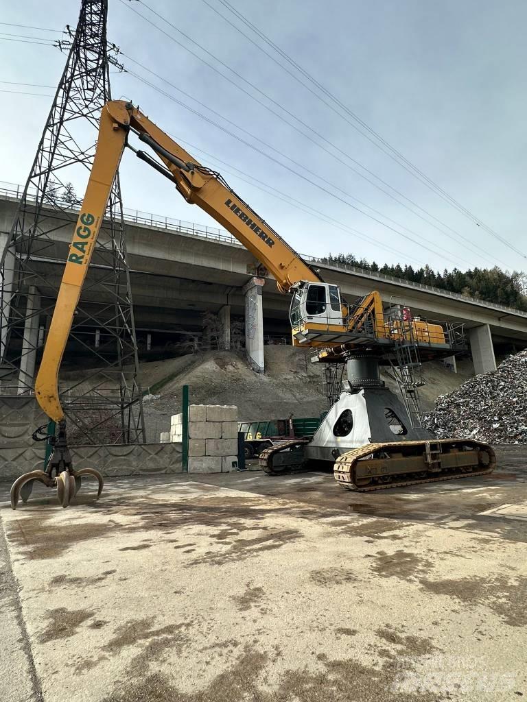 Liebherr ER 954C Movimentazione rifiuti