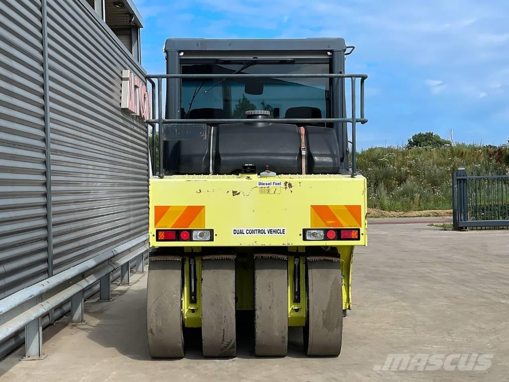 Ammann AP 240 Rulli gommati
