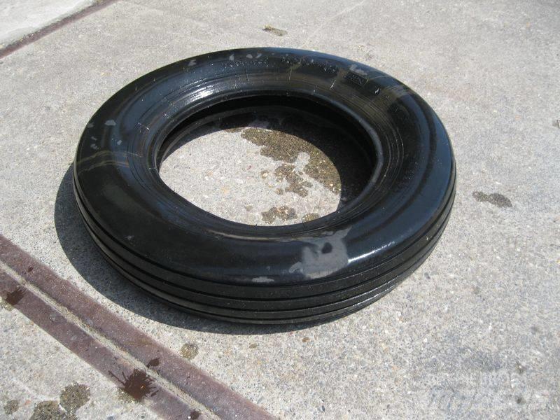 Pirelli 6.00-16 band Pneumatici, ruote e cerchioni