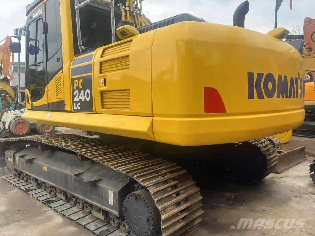 Komatsu PC 240 LC Escavatori cingolati