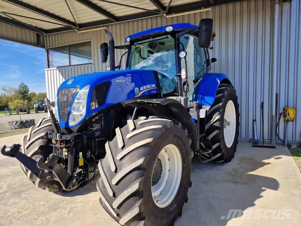 New Holland T 7.235 Trattori