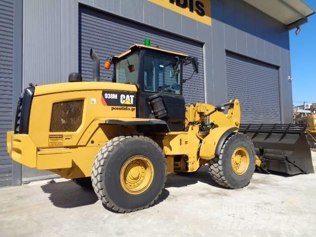 CAT 938M Pale gommate