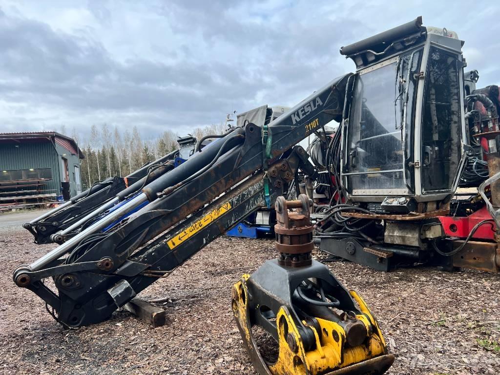 Kesla 2110 T Gru per legname