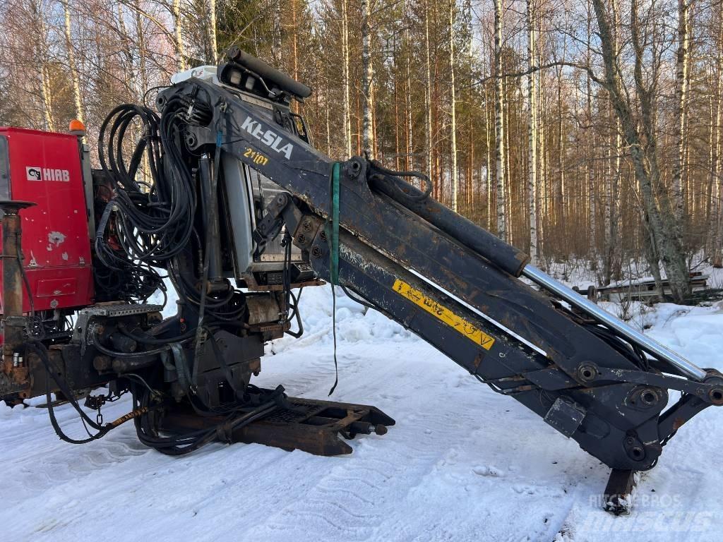 Kesla 2110T Gru per legname