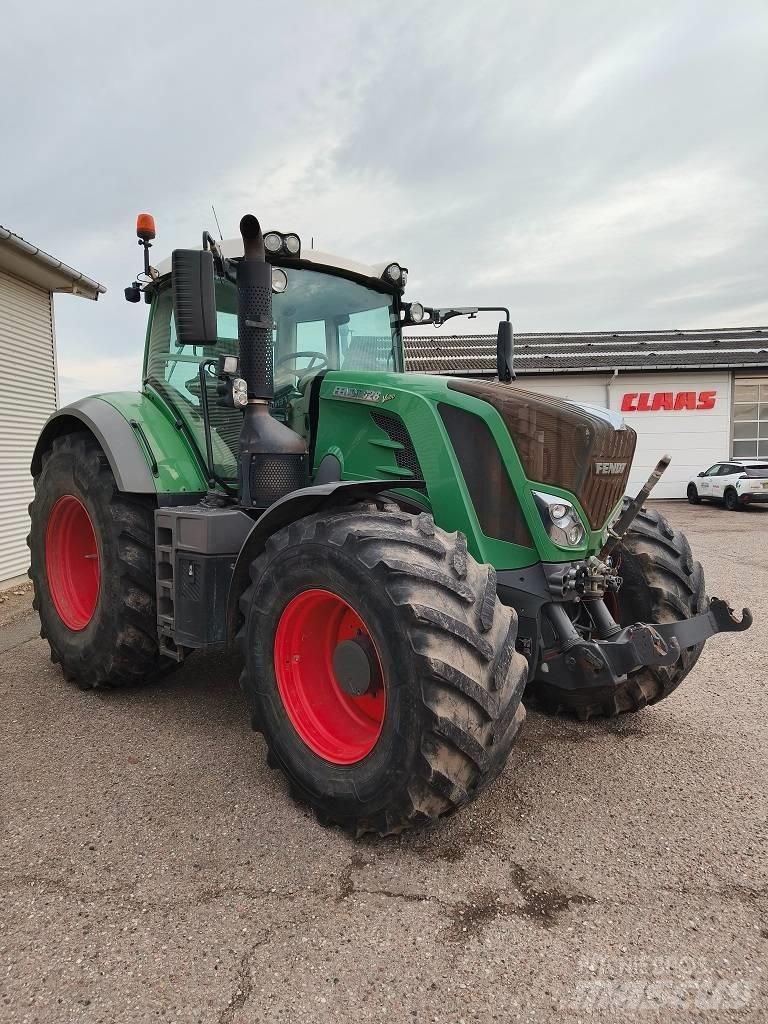 Fendt 828 Vario Trattori