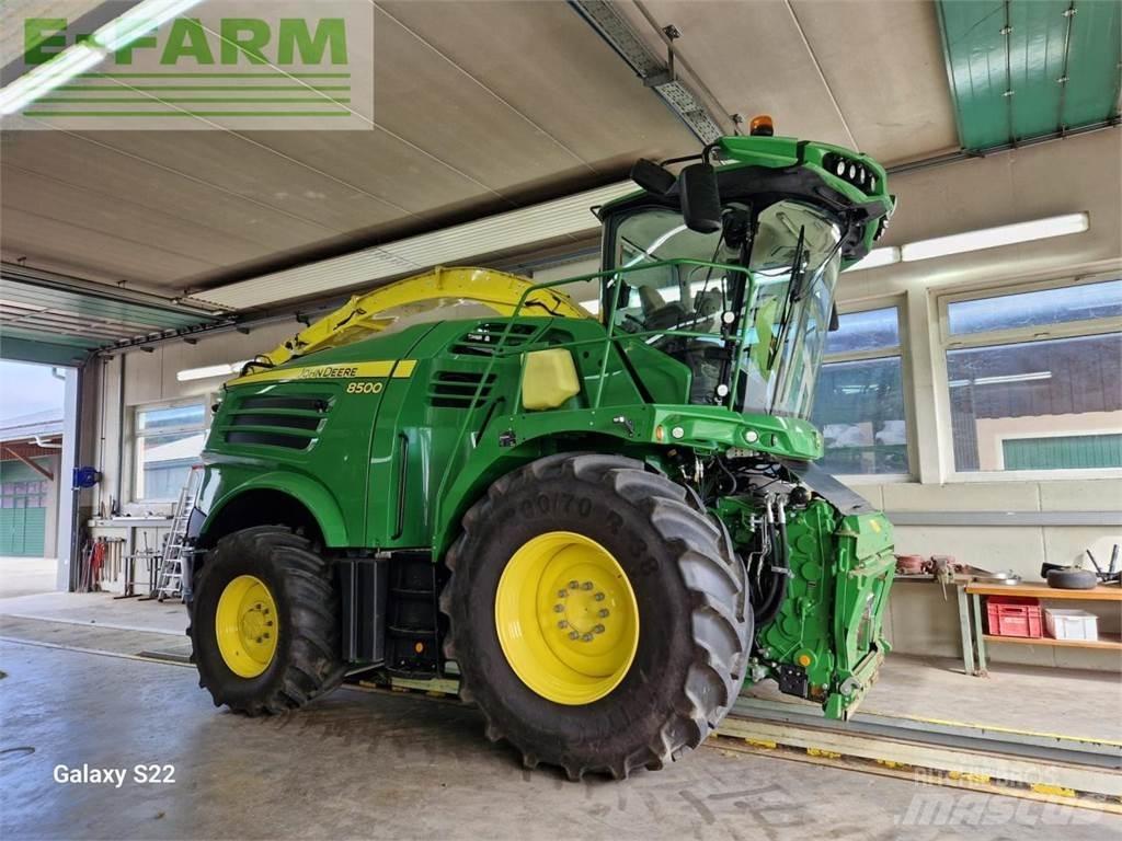 John Deere 8500 Trince semoventi