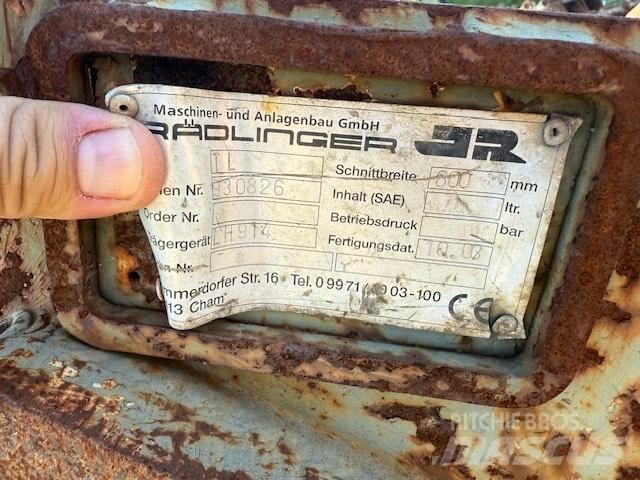 Liebherr R914 600 MM Retroescavatori