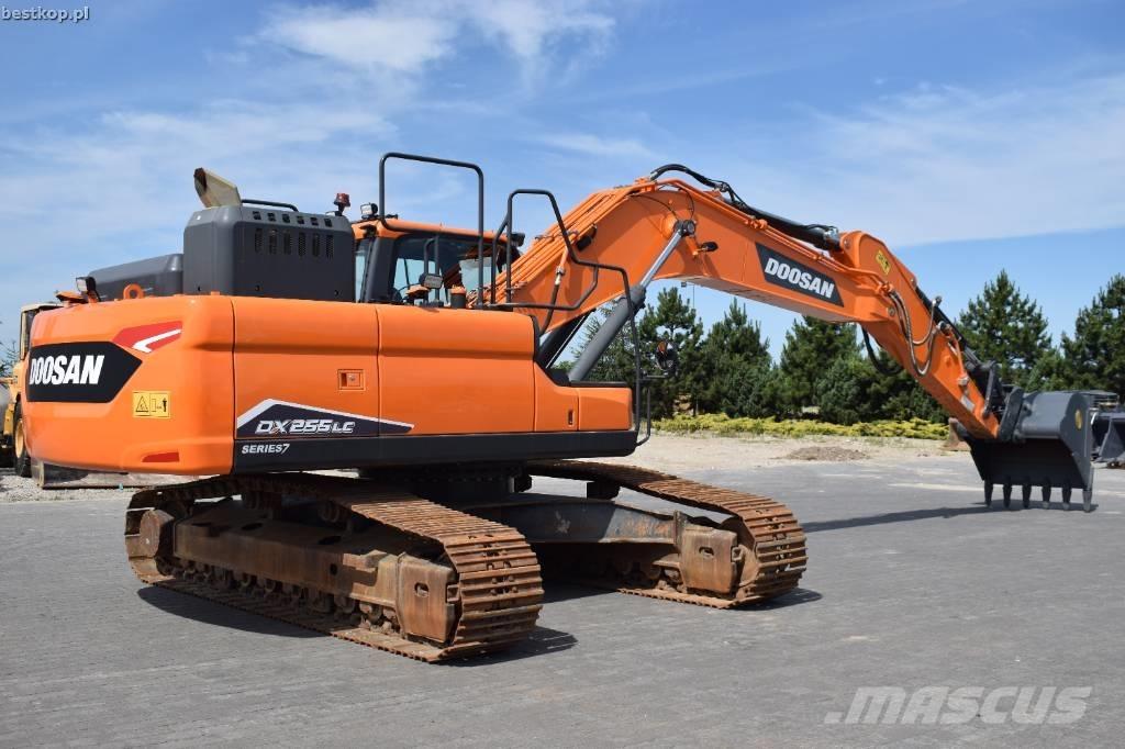 Doosan DX 255 LC-7 Escavatori cingolati