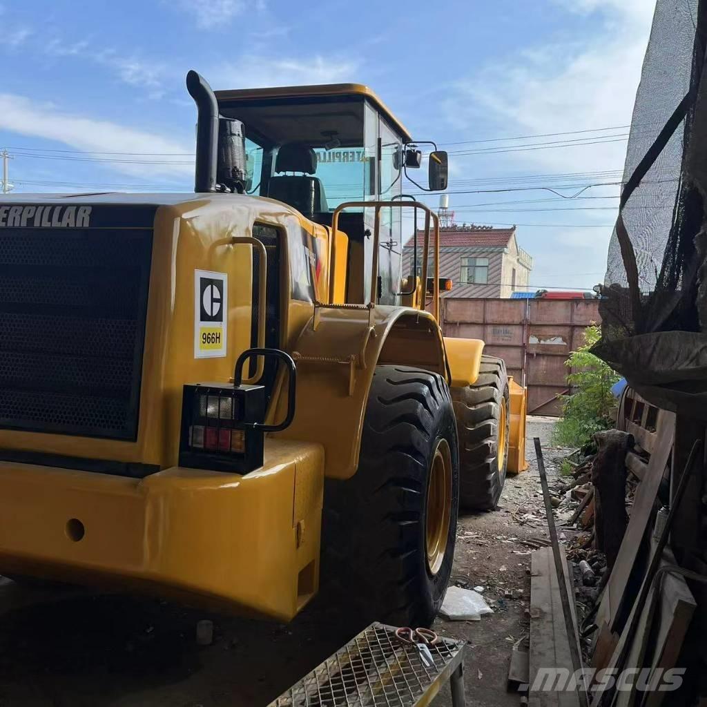 CAT 966 H Pale gommate