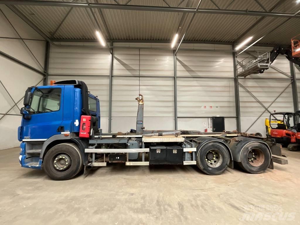 DAF CF 85.360 Camion con gancio di sollevamento