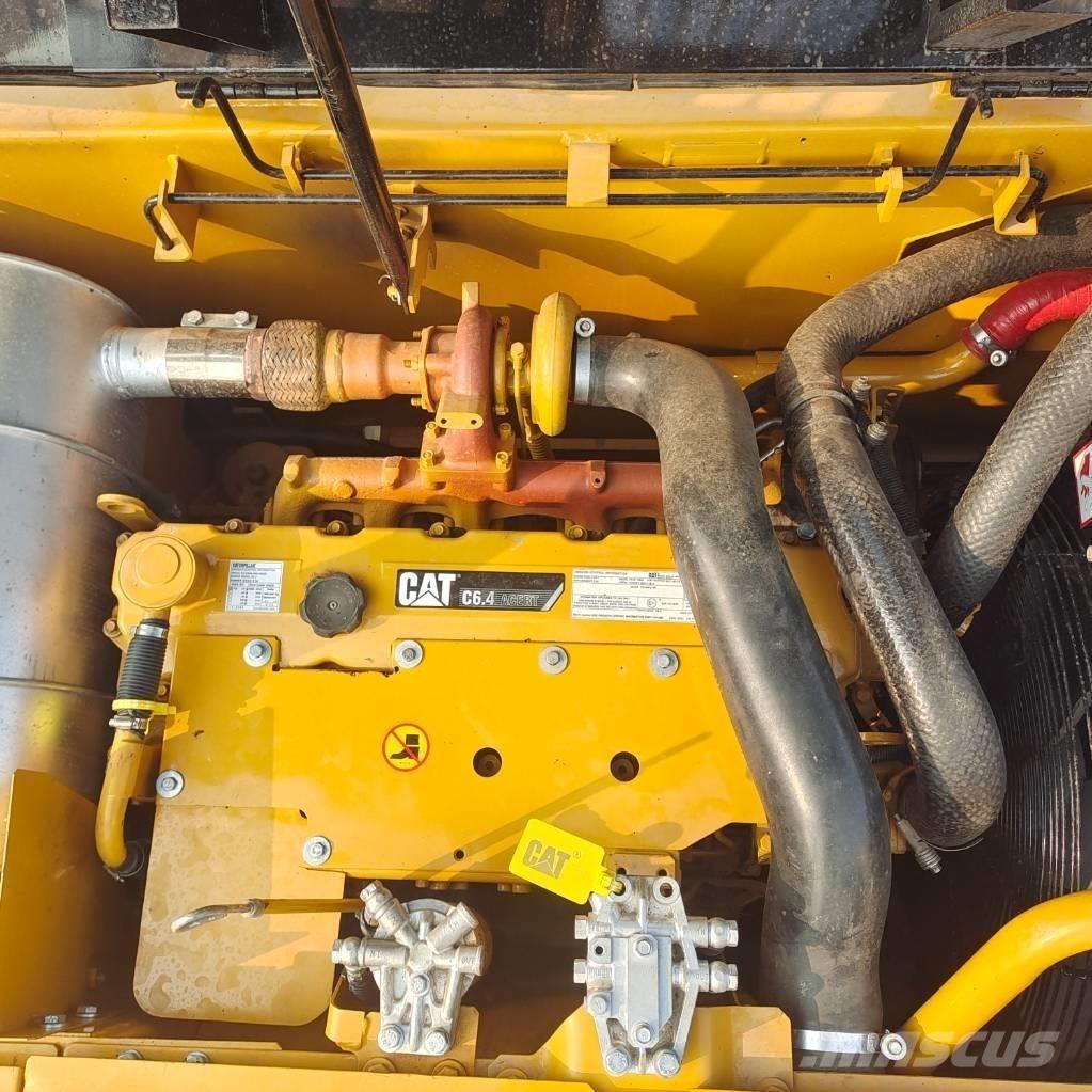 CAT 320 D Escavatori cingolati