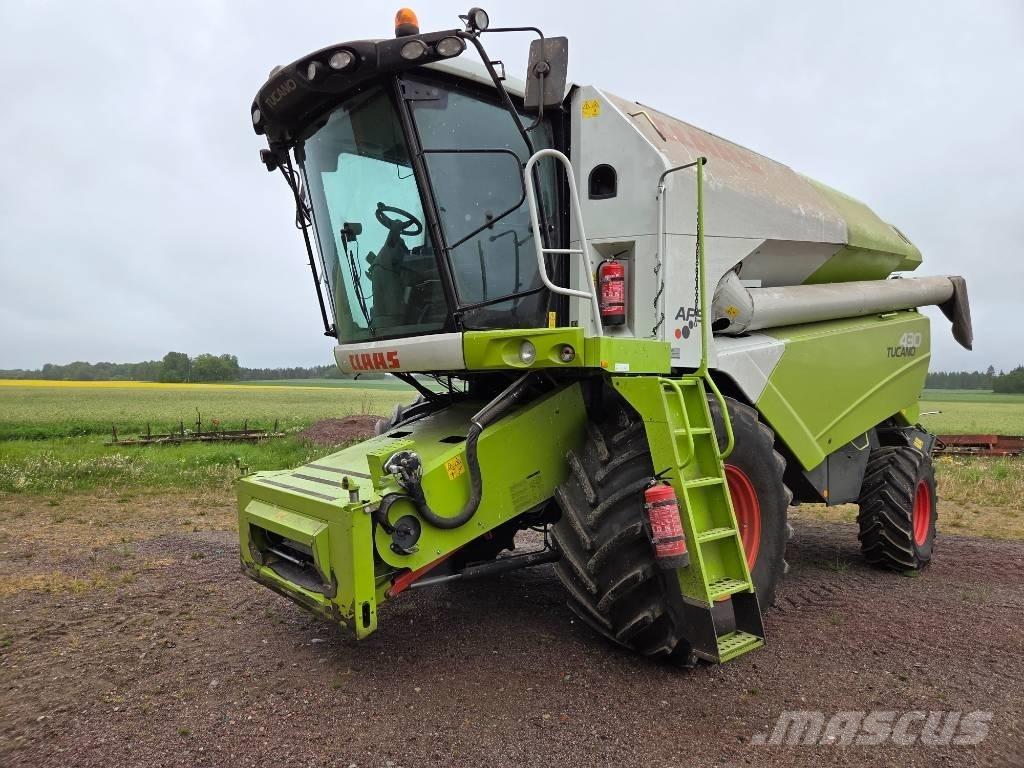 CLAAS Tucano 430 Mietitrebbiatrici