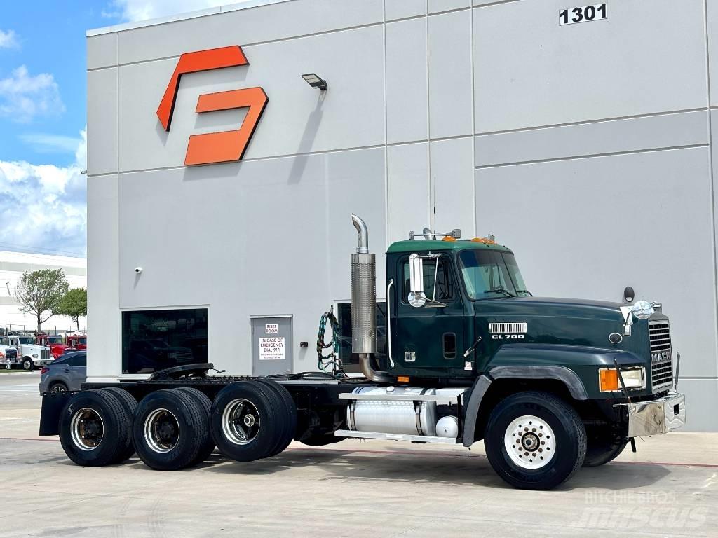 Mack CL 713 Motrici e Trattori Stradali