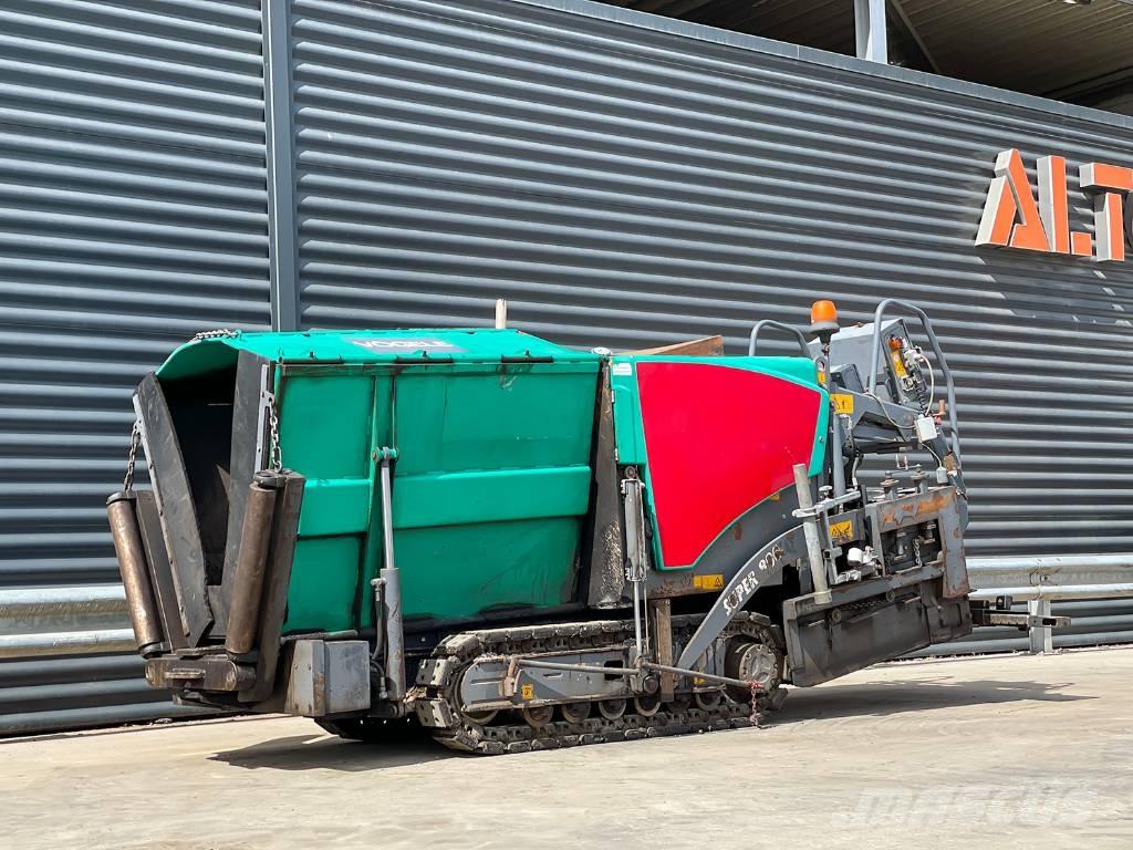 Vögele SUPER 800 Finitrici