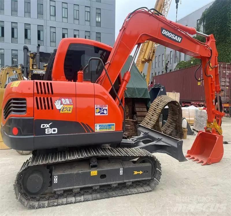 Doosan DX80 Escavatori medi 7t - 12t