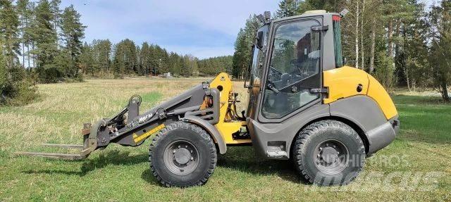 Mecalac AX850 Pale gommate