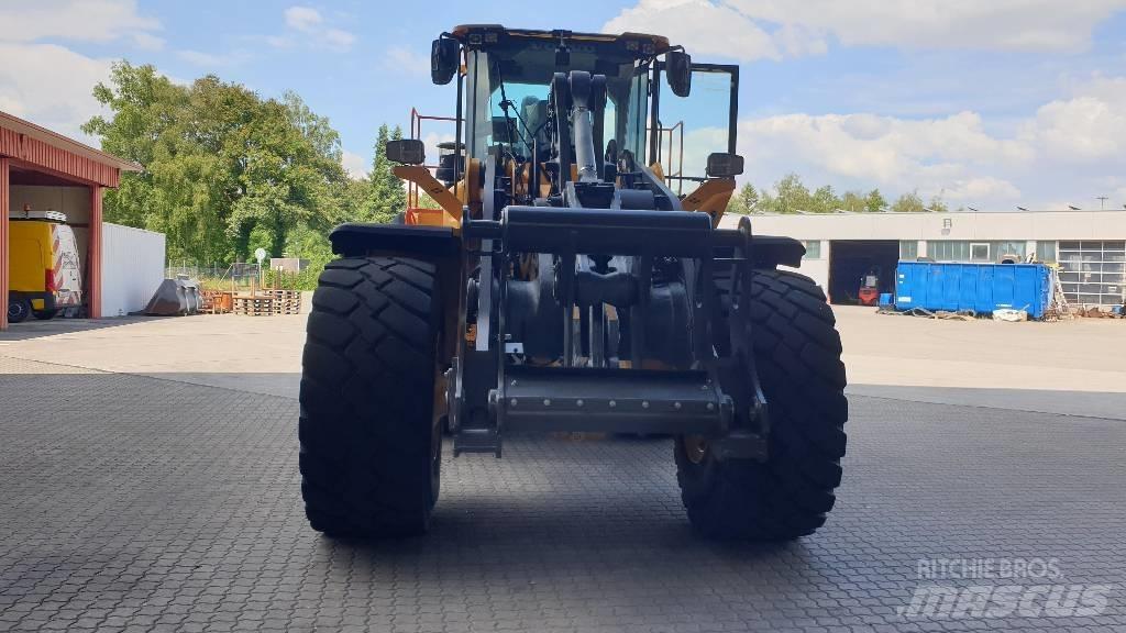 Volvo L 150 H Pale gommate