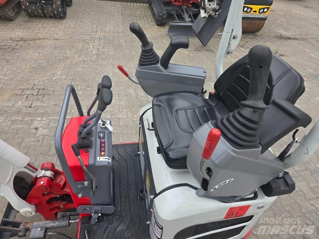 Takeuchi TB 210 R Miniescavatori