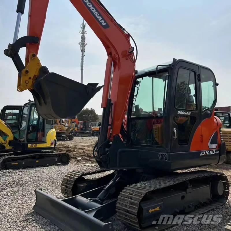 Doosan 60 Escavatori cingolati