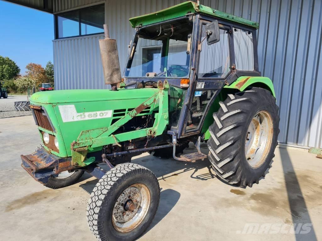 Deutz-Fahr D 6507 Trattori