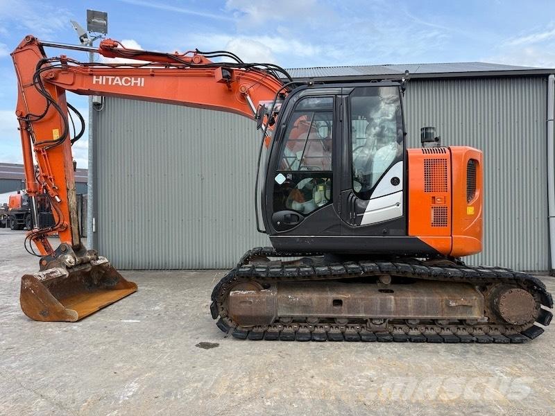 Hitachi ZX 135 US-5B Escavatori cingolati